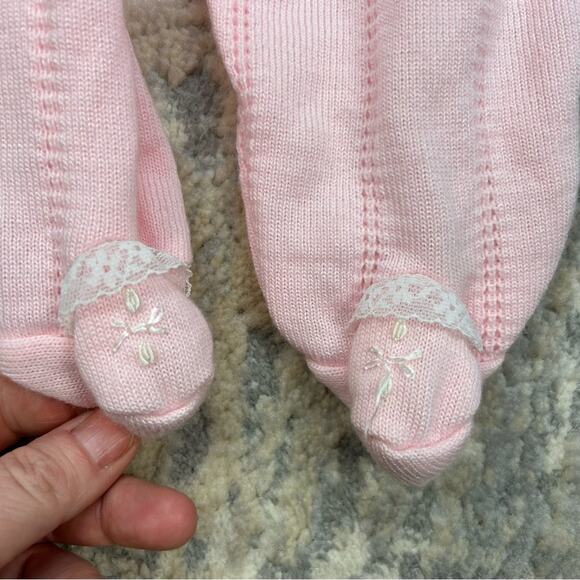 Vintage Carter’s Baby Pink Soft Acrylic Footed Layette Outfit 6 months - Picture 5 of 6
